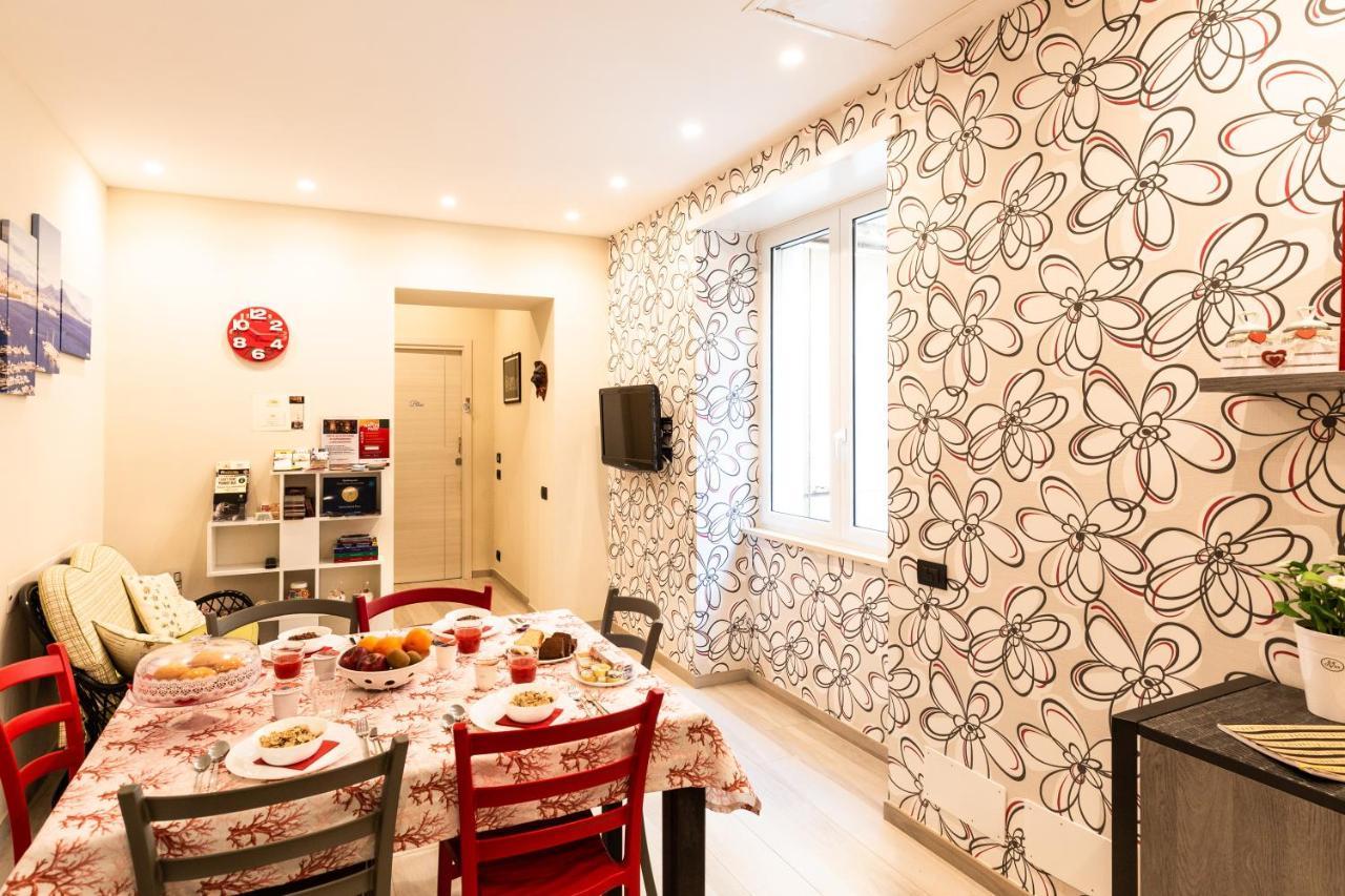 Starita Bed & Pizza Bed and Breakfast Napoli Eksteriør billede