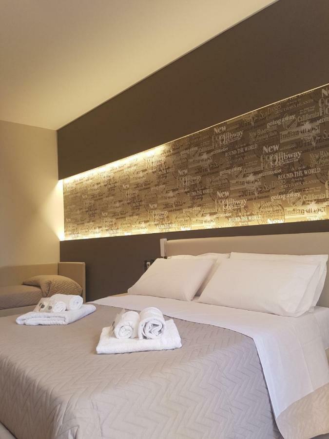 Starita Bed & Pizza Bed and Breakfast Napoli Eksteriør billede