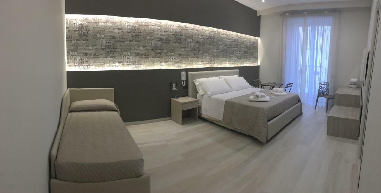Starita Bed & Pizza Bed and Breakfast Napoli Eksteriør billede