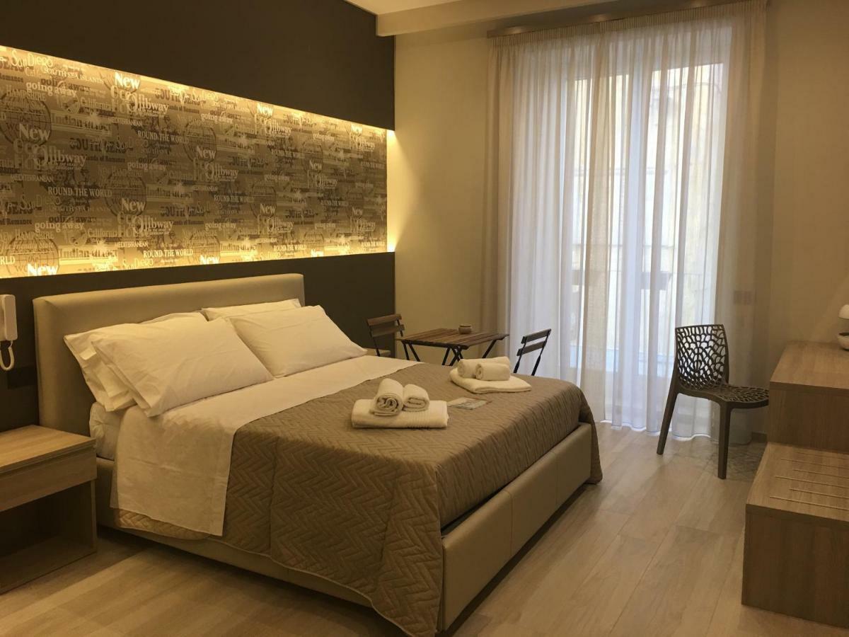 Starita Bed & Pizza Bed and Breakfast Napoli Eksteriør billede